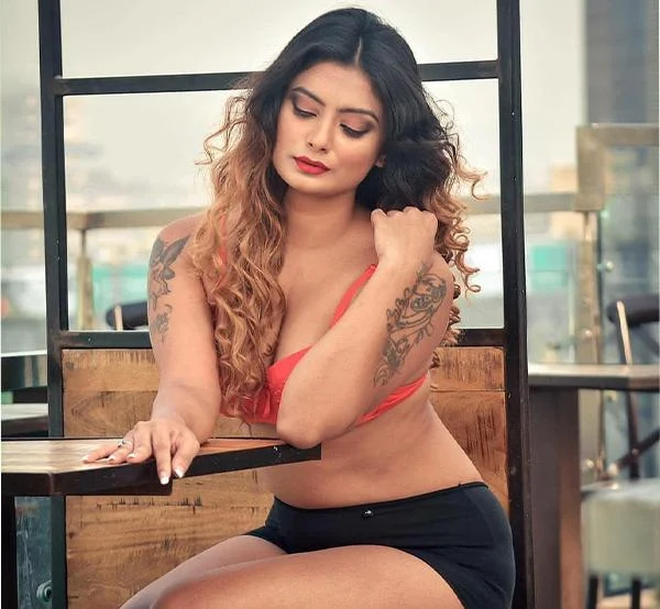 Hyderabad Call Girls Near Me